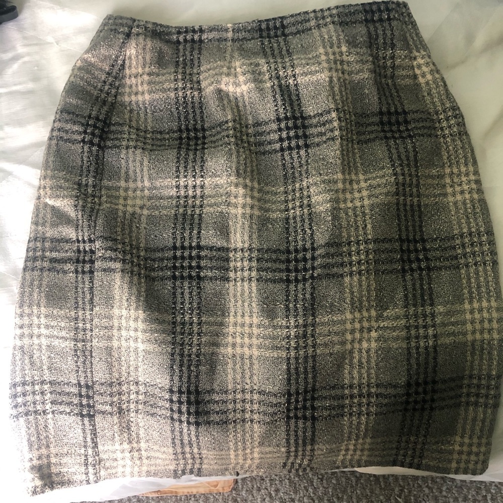 plaid skirt